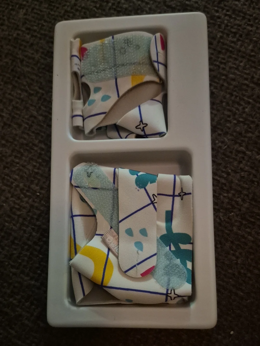 2 Pair OWLET limited Edition Extra Fabric Smart Socks Size 1 + Size 2 No Sensor